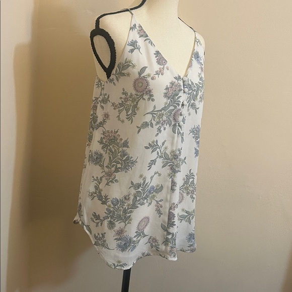 LOFT Racerback Floral Top - Picture 3 of 7